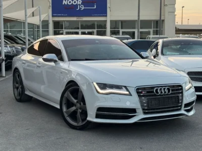 2014 Audi S7 Top 4.0 Litres V8 Petrol Engine White Black SUV Full Option GCC Specs