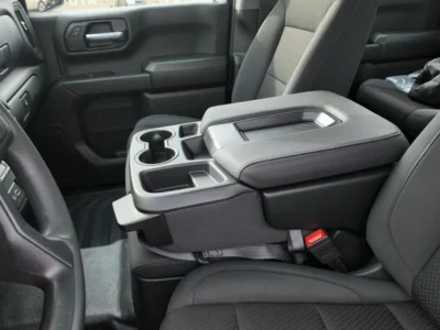 2025 CHEVROLET SILVERADO 2.7L 4x4 TurboMax L4 Black Pickup Truck GCC Specs