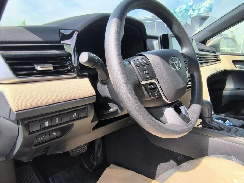2025 Toyota Camry E 2.5 Liters 4 Cylinders petrol Engine White Beige Sedan Automatic