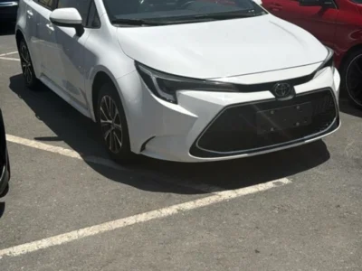2024 Toyota Corolla 1.2 Litres 4 Cylinders Hybrid Engine White Black Sedan Automatic