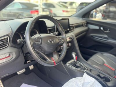 2019 Hyundai Veloster Turbo GDI Turbo 1.6 Litres 4 Cylinders Engine Red Black hatchback