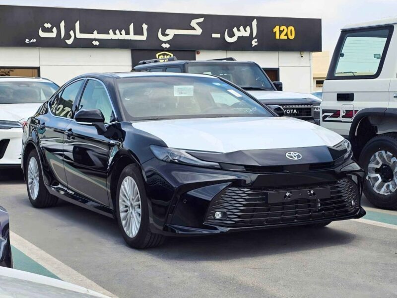 2025 Toyota Camry E-PLUS HYBRID 2.5L V4 Engine Black Beige Sedan GCC Specs