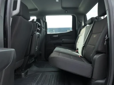 2025 CHEVROLET SILVERADO 2.7L 4x4 TurboMax L4 Black Pickup Truck GCC Specs