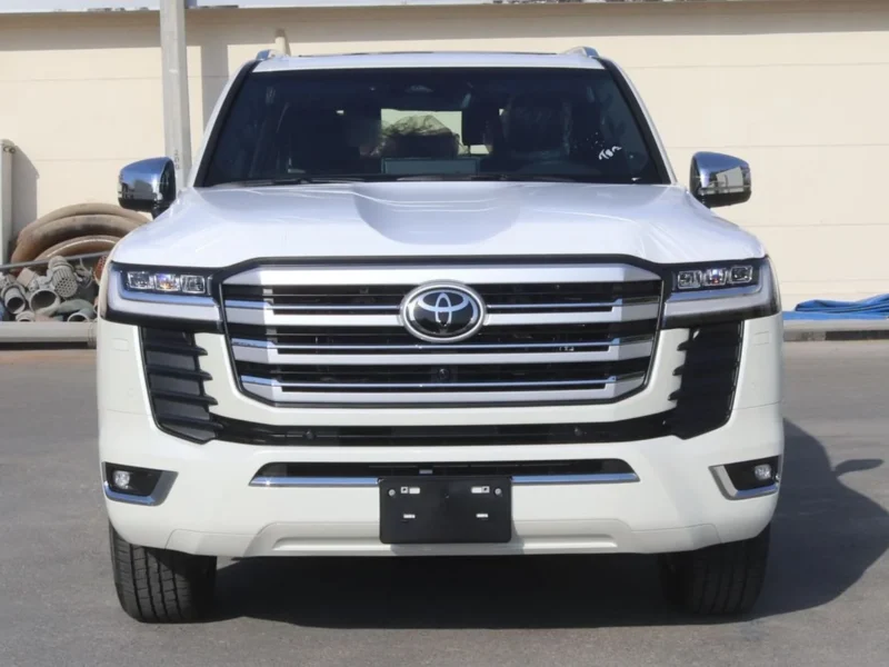 2026 Toyota Land Cruiser (LC300) VX 4.0 Litres 6 Cylinders Petrol Engine White Black SUV