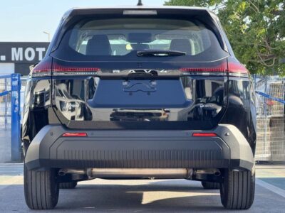 2026 Toyota RAV 4 LE HYBRID HEV STANDARD OPTION 2.5L V4 Black Grey SUV GCC Specs