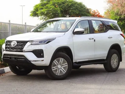 2026 Model Toyota Fortuner VXR VX1 4.0 6 Cylinders Petrol Engine White Beige SUV GCC