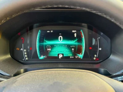 2026 Chery Tiggo 7 1.5 Litres PETROL V4 Petrol Engine Silver Red SUV GCC Specs