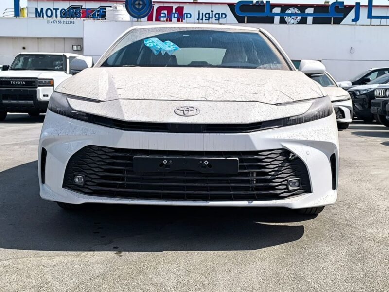 2025 Toyota Camry E 2.5 Liters 4 Cylinders petrol Engine White Beige Sedan Automatic