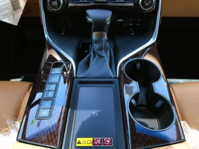 2026 LEXUS LX 600 SIGNATURE 3.5L twin-turbo V6 Petrol Engine Black Tan SUV GCC Specs