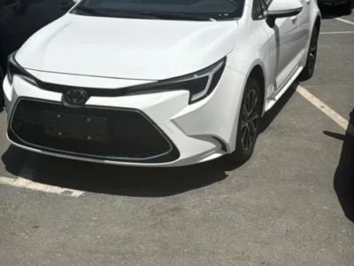 2024 Toyota Corolla 1.2 Litres 4 Cylinders Hybrid Engine White Black Sedan Automatic