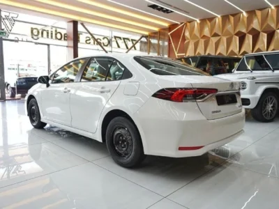 2026 TOYOTA COROLLA XLI 1.6 Litres 4 Cylinders Petrol Engine White Beige Sedan GCC Specs