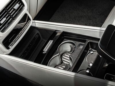 2022 Mercedes Maybach GLS 600 4.0 Litres V8 Biturbo Engine M177 with EQ Boost White SUV