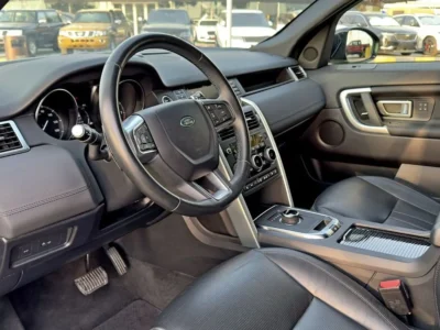 2019 Land Rover Discovery Sport HSE 2.0 Litres 4 Cylinders Petrol Engine Black SUV Automatic
