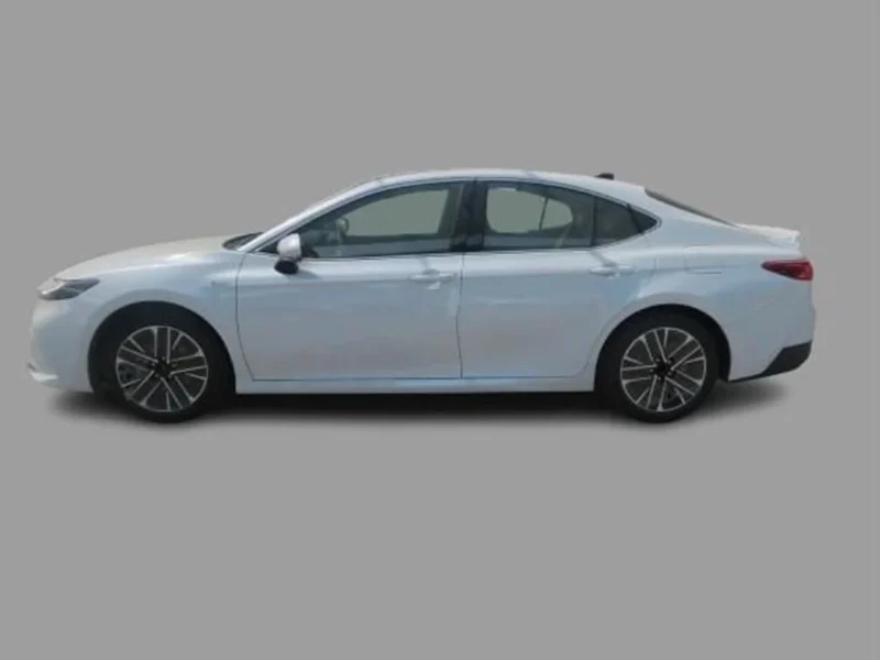 2024 Toyota Camry CLASSIC 2.5 Litres 4 Cylinders Petrol Engine White Orange Sedan