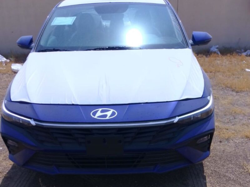 2026 Hyundai Elantra 1.6L GDI 4 Cylinders Hybrid Engine Blue Beige Sedan GCC Specs