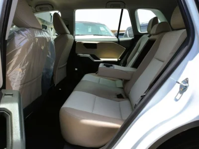 2026 TOYOTA RAV 4 EXR 2.0 Litres 4-Cylinder Petrol Engine White Beige SUV GCC Specs