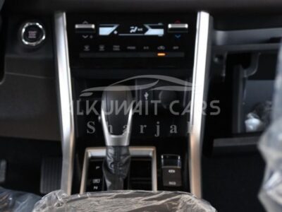 2023 MITSUBISHI XPANDER 1.5L 4 Cylinders PETROL Engine AT White Black SUV GCC Specs