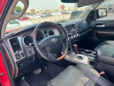 2011 TOYOTA TUNDRA 5.7 Litres V8 Petrol Engine Red Black Pickup Truck Automatic