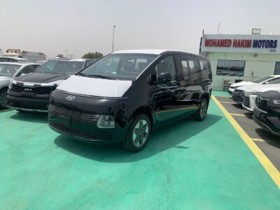 2024 Hyundai Staria 3.5L 6 Cylinders Petrol Engine Black 11-Seater Van