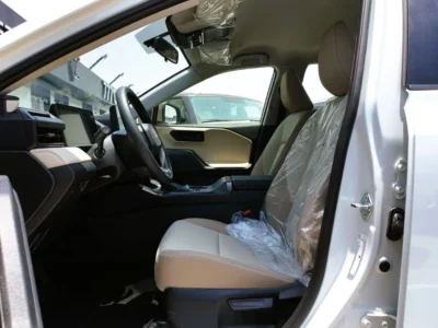 2026 TOYOTA RAV 4 EXR 2.0 Litres 4-Cylinder Petrol Engine White Beige SUV GCC Specs