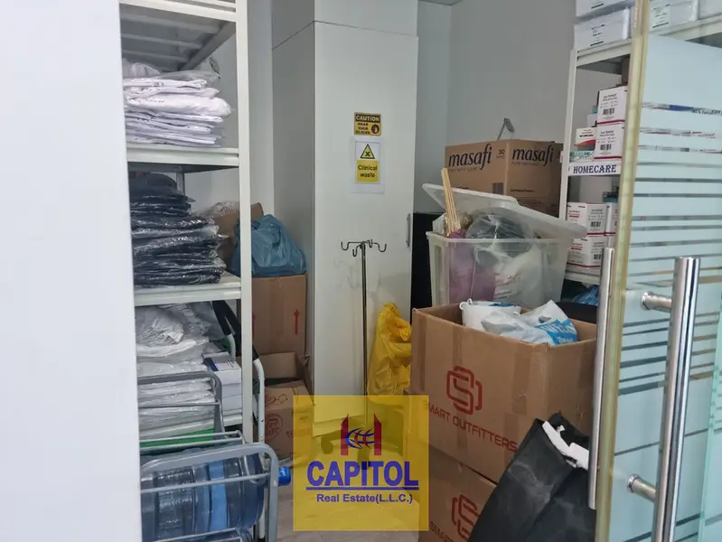 1,446 sqft FURNISHED OFFICE ,BURJ KHALIFA AND CANAL VIEW WITH 6 PARTITION HIGH FLOOR AVAIL