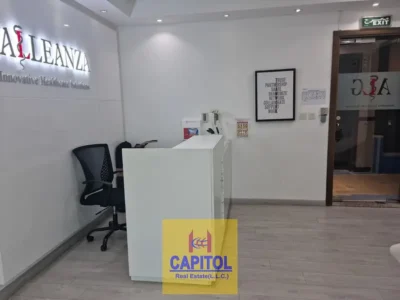 1,446 sqft FURNISHED OFFICE ,BURJ KHALIFA AND CANAL VIEW WITH 6 PARTITION HIGH FLOOR AVAIL