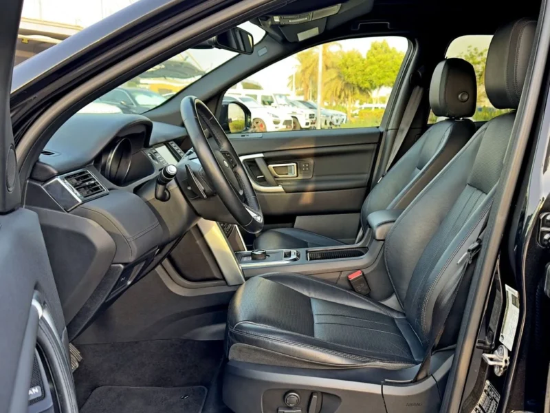 2019 Land Rover Discovery Sport HSE 2.0 Litres 4 Cylinders Petrol Engine Black SUV Automatic