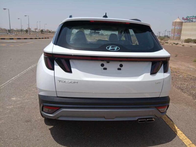 2026 Hyundai Tucson 1.6L Turbocharged T‑GDi 4 Cylinders Petrol Engine White Beige SUV