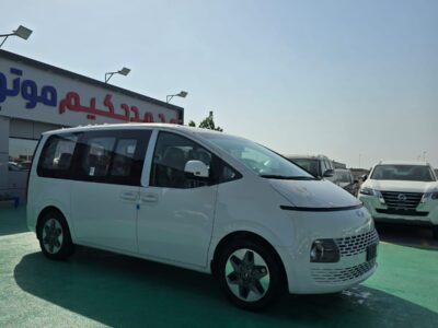 2026 Hyundai Staria 3.5L 6 Cylinders Petrol Engine White Black Spacious MPV GCC Specs