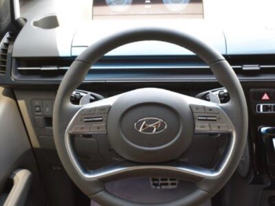 2024 Hyundai Staria 2.2L 4 Cylinders Diesel Engine Black Tan Premium Family Van