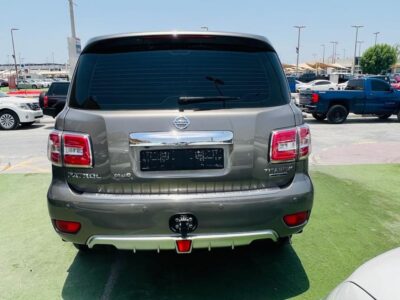 2018 NISSAN PATROL LE TITANIUM 5.6 Litres V8 Petrol Engine Grey Tan SUV GCC Specs