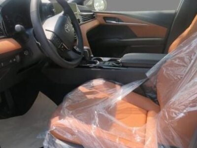 2024 Toyota Camry CLASSIC 2.5 Litres 4 Cylinders Petrol Engine White Orange Sedan