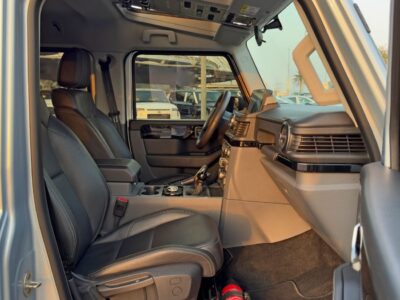 2023 INEOS Grenadier FIELDMASTER EDITION STD 3.0L 6 Cylinders Silver Black SUV GCC