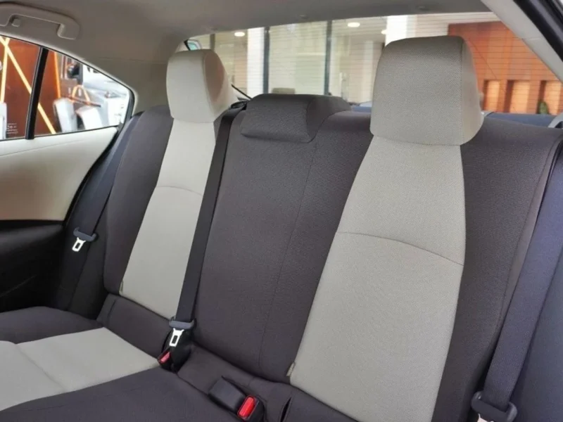 2026 TOYOTA COROLLA XLI 1.6 Litres 4 Cylinders Petrol Engine White Beige Sedan GCC Specs