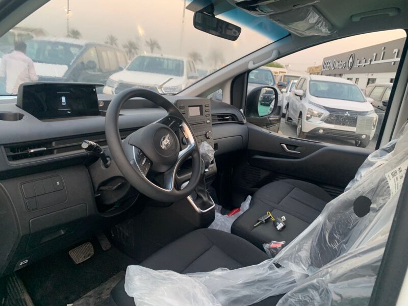 2024 Hyundai Staria 3.5L 6 Cylinders Petrol Engine White Black Spacious Family Van