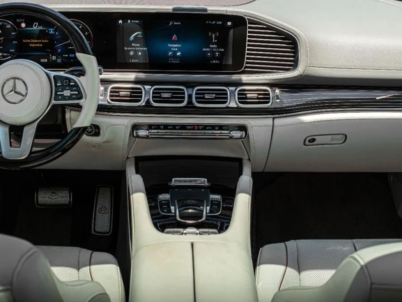 2022 Mercedes Maybach GLS 600 4.0 Litres V8 Biturbo Engine M177 with EQ Boost White SUV