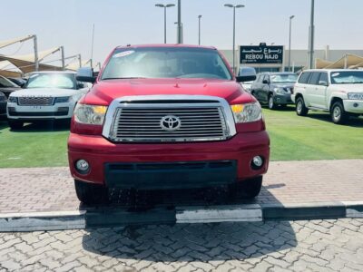 2011 TOYOTA TUNDRA 5.7 Litres V8 Petrol Engine Red Black Pickup Truck Automatic