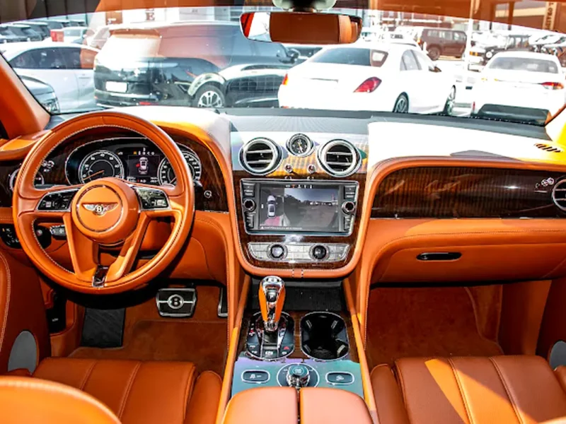 2020 Bentley Bentayga Special Edition 8 Cylinders petrol Engine White Tan GCC Specs