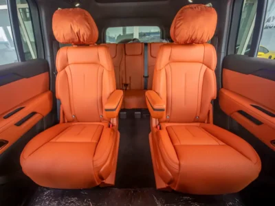2026 Rox 01 VIP 1.5L Plug-in Hybrid 4 Cylinders Engine White Orange SUV GCC Specs