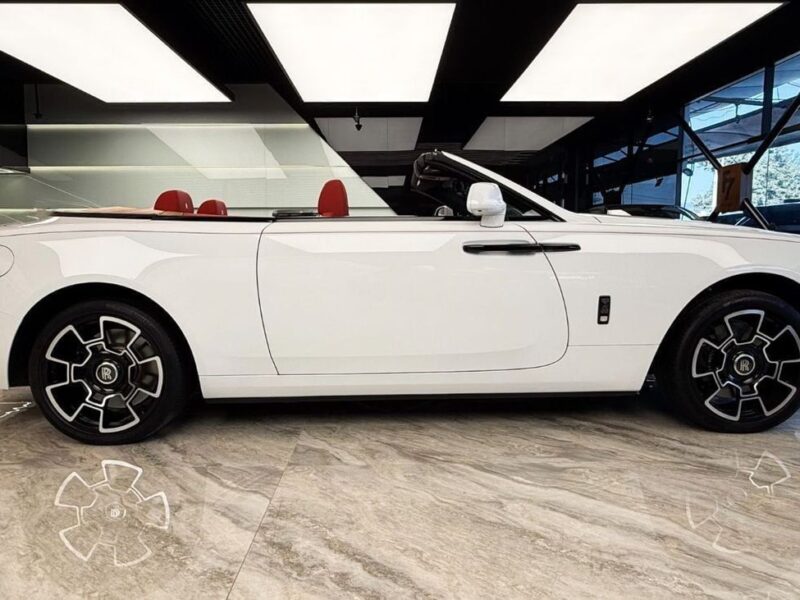 2020 Rolls-Royce Dawn Silver Package 6.6L 12 Cylinders Petrol Engine White Red Convertible