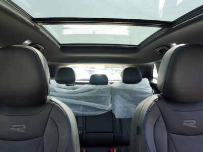 2025 VOLKSWAGEN TIGUAN L PRO 330TSI R-LINE SMART LEADING 4 Cylinders Black SUV