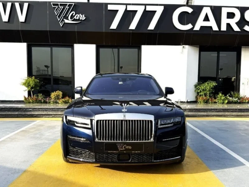 2021 Rolls Royce Ghost .75-litre twin-turbo V12 Petrol Engine Blue Sedan GCC Specs