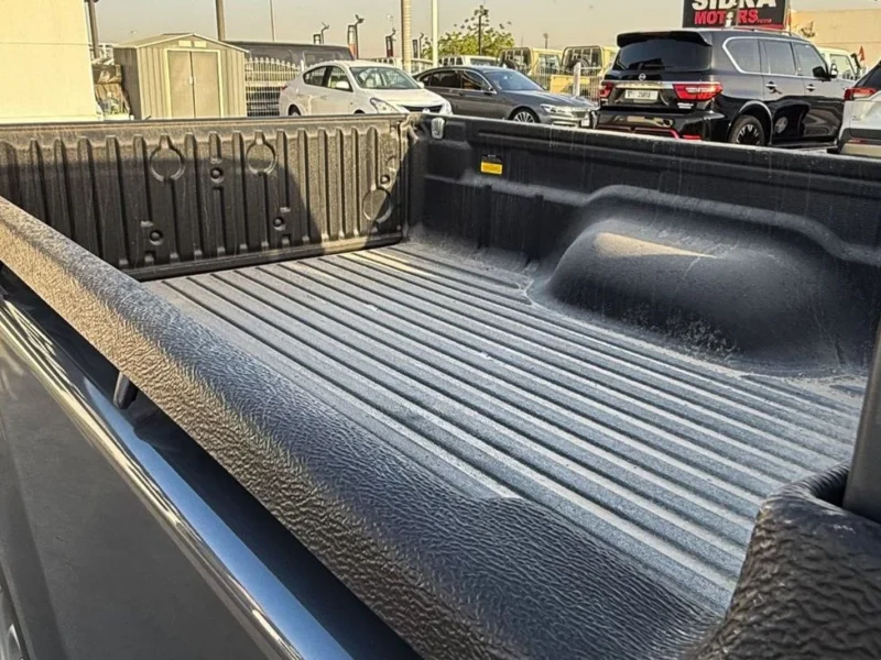 2026 Isuzu D-Max Intercooler 2.5L Turbo Diesel Intercooler Engine Black Grey Pickup Truck