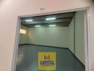 Al Quoz Industrial 4 950 SQFT STORAGE WAREHOUSE AVAILABLE FOR RENT
