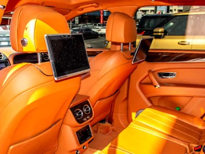 2020 Bentley Bentayga Special Edition 8 Cylinders petrol Engine White Tan GCC Specs