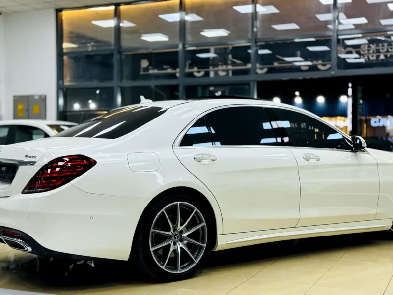 2018 Mercedes-Benz S 560 4MATIC V8 Biturbo Petrol Engine White Beige Sedan GCC Specs