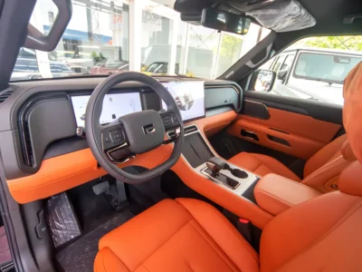 2026 Rox 01 VIP 1.5L Plug-in Hybrid 4 Cylinders Engine Black Orange SUV Chinese Specs