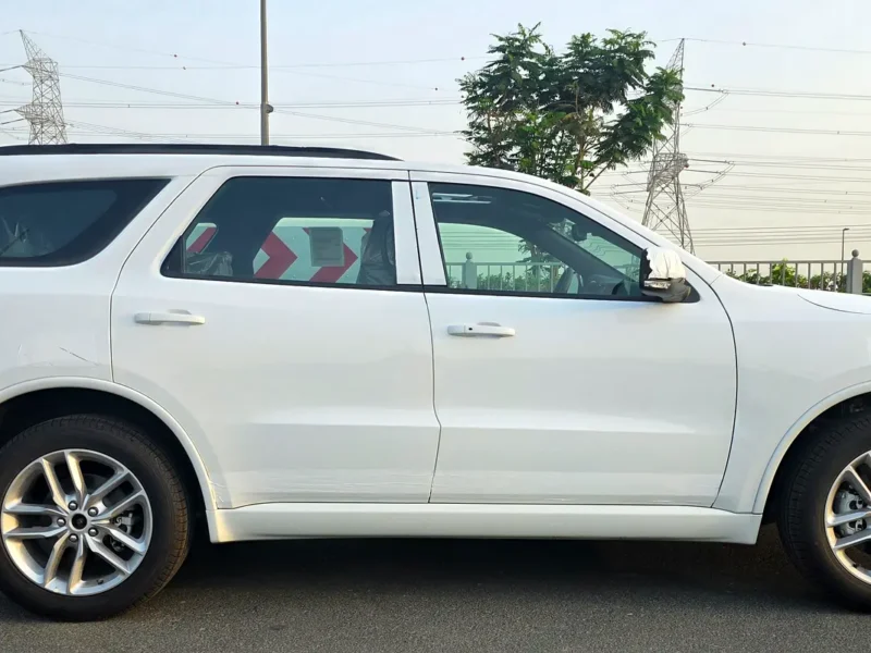 2025 Dodge Durango GT 6 Cylinders Petrol Engine White Red SUV GCC Specs