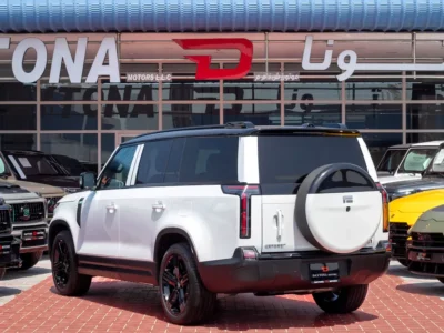 2026 Rox 01 VIP 1.5L Plug-in Hybrid 4 Cylinders Engine White Orange SUV GCC Specs