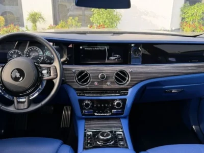 2021 Rolls Royce Ghost .75-litre twin-turbo V12 Petrol Engine Blue Sedan GCC Specs